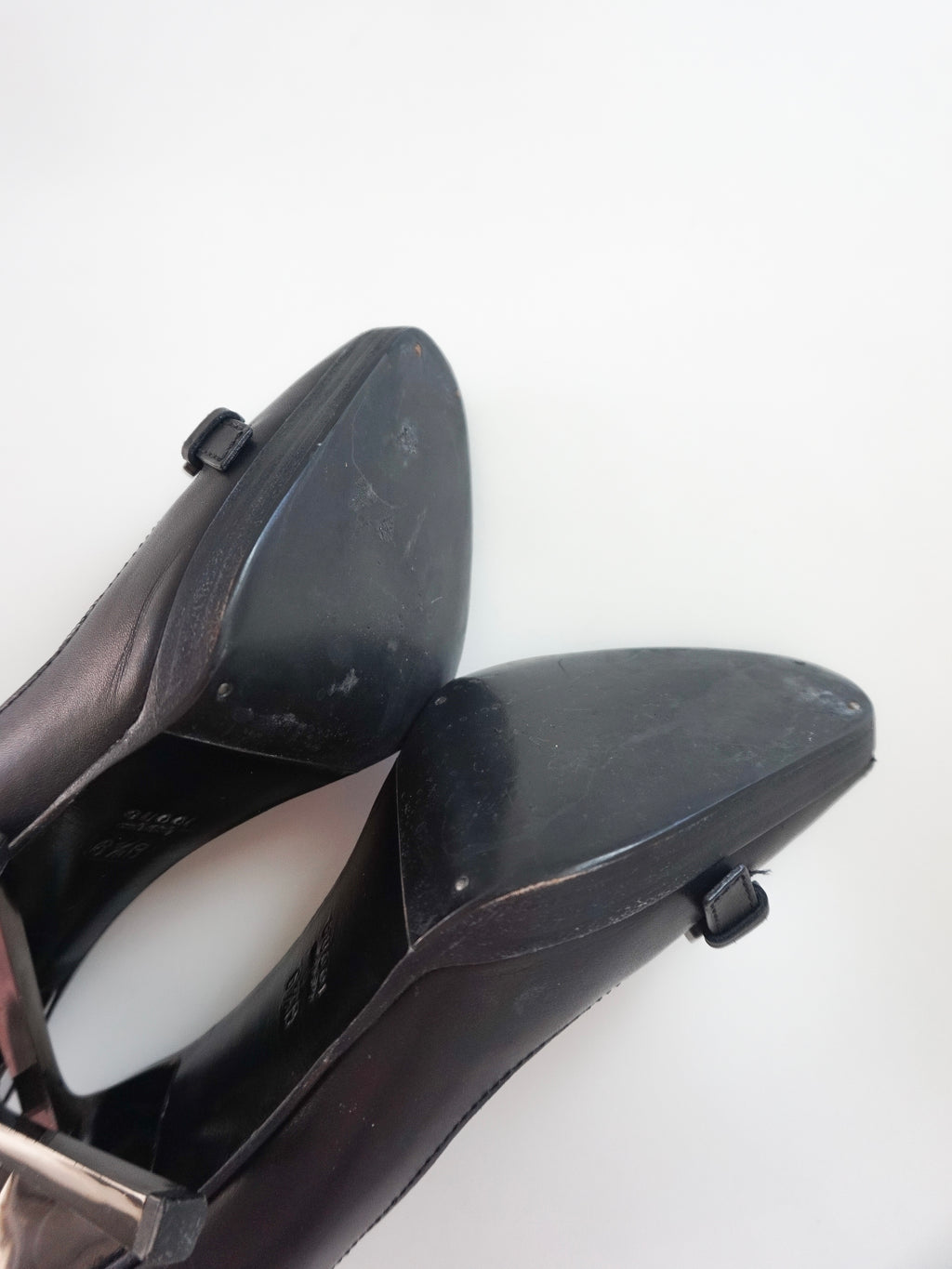 Gucci Black Leather Buckle Silver Heel Peep-Toe High Heels (US 6)