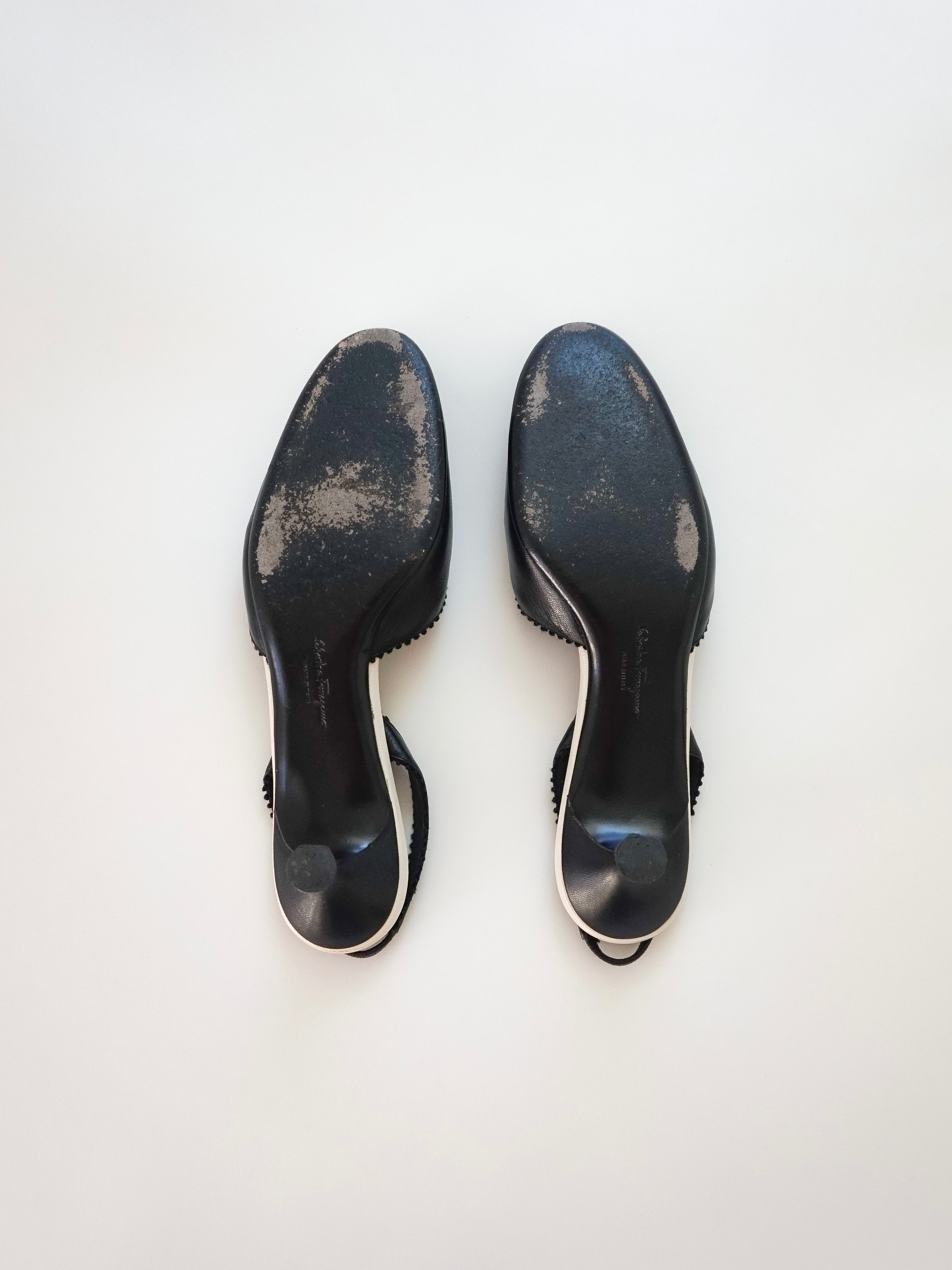 Salvatore Ferragamo Black White Mary Jane Strappy Leather Slingback Closed-Toe Kitten Heels (US 7 / US 7.5)