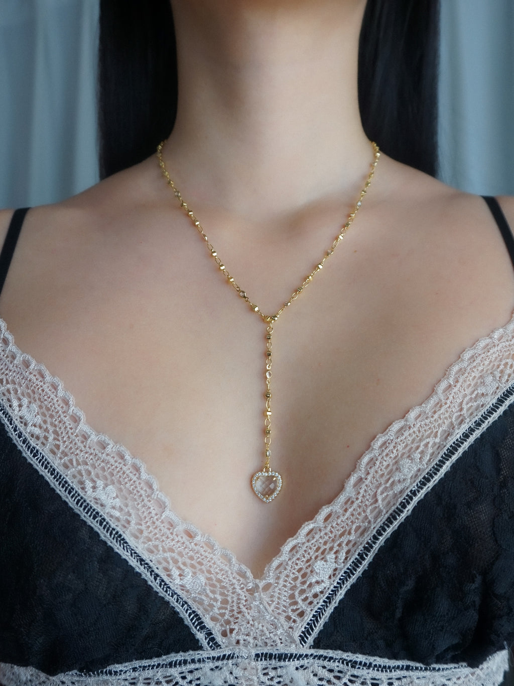 Clear Crystal Heart Pendant Lariat Necklace